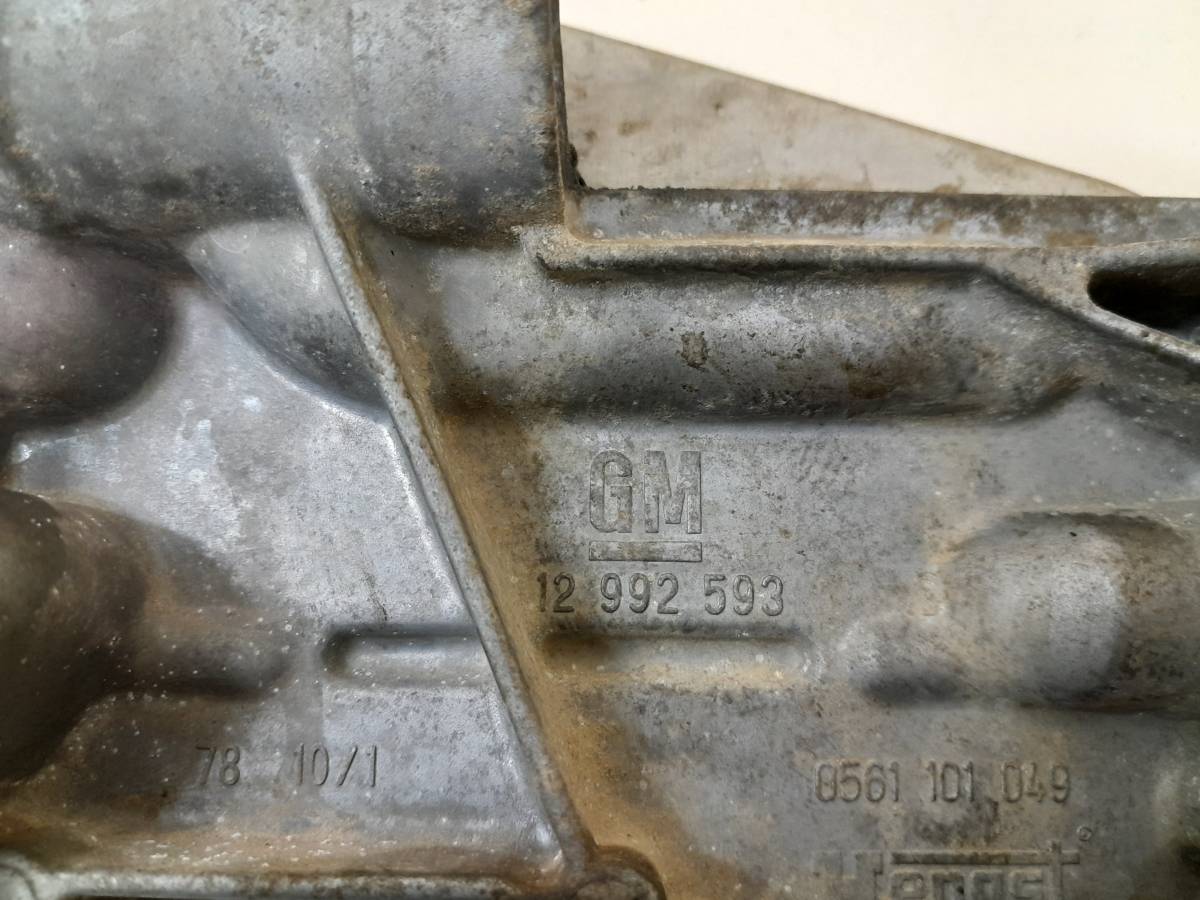 Корпус масляного фильтра Chevrolet Aveo T300 2011>