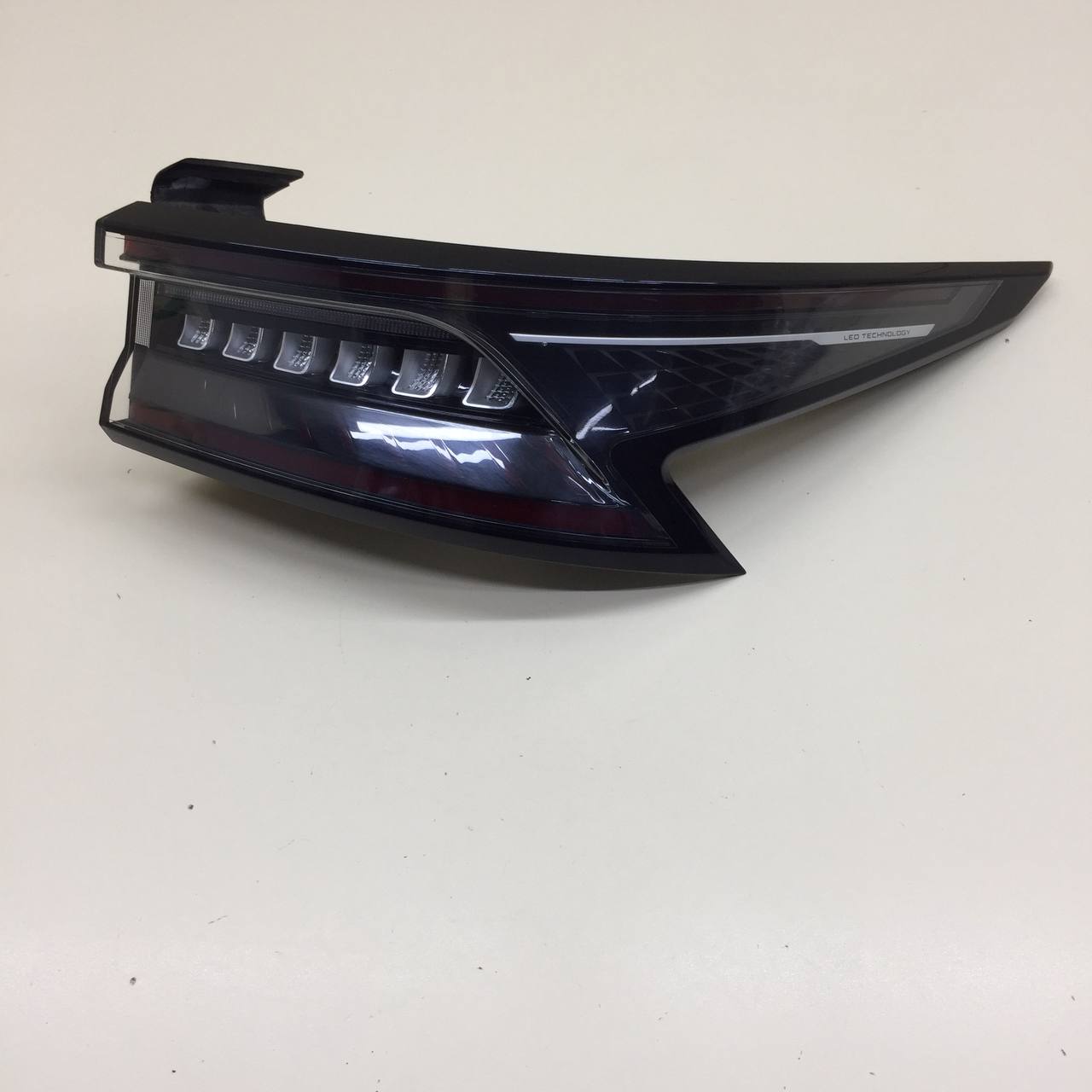 Фонарь задний наружный правый Chery Arrizo 8 2022>