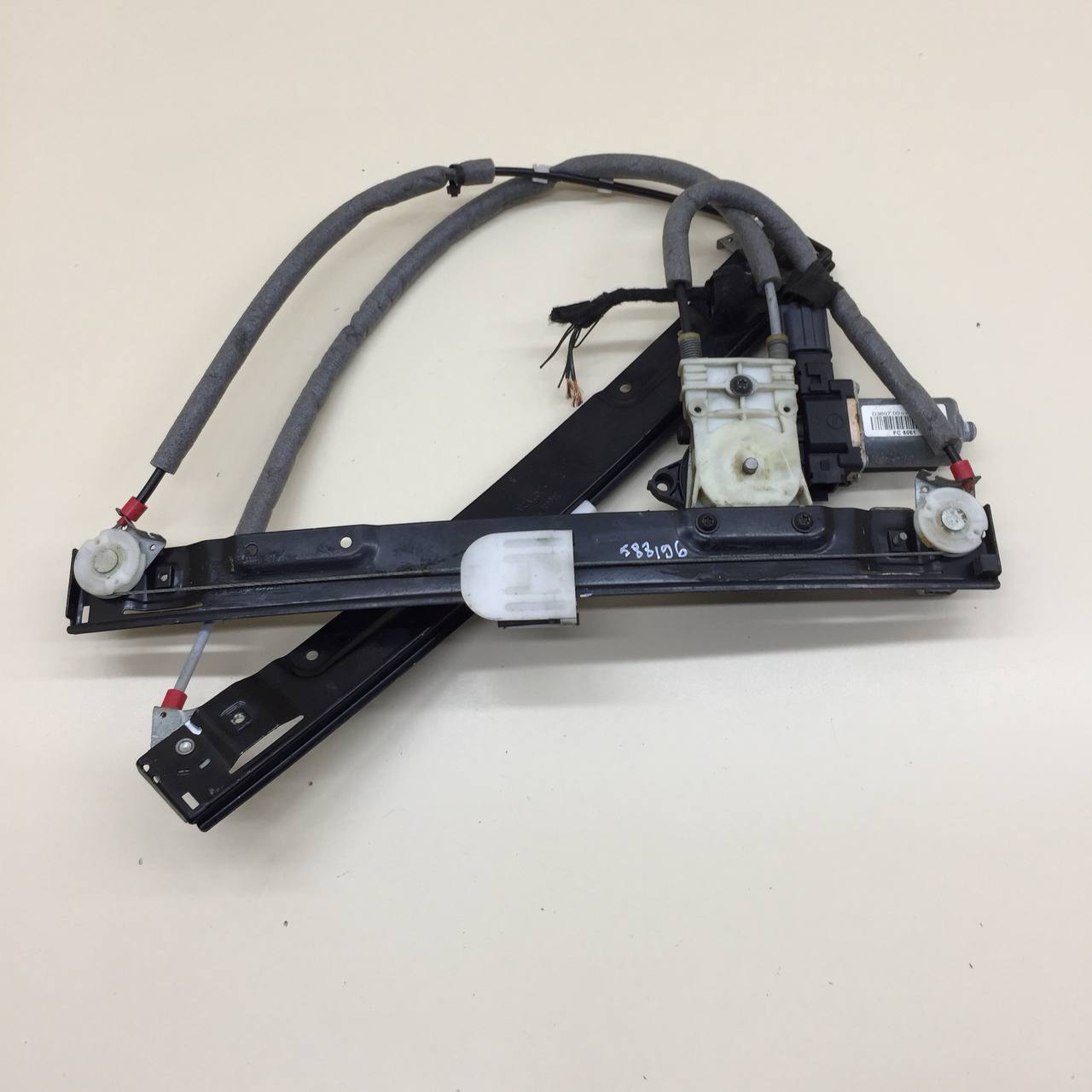 Стеклоподъемник электр. передний левый Jaguar XF 2007-2015