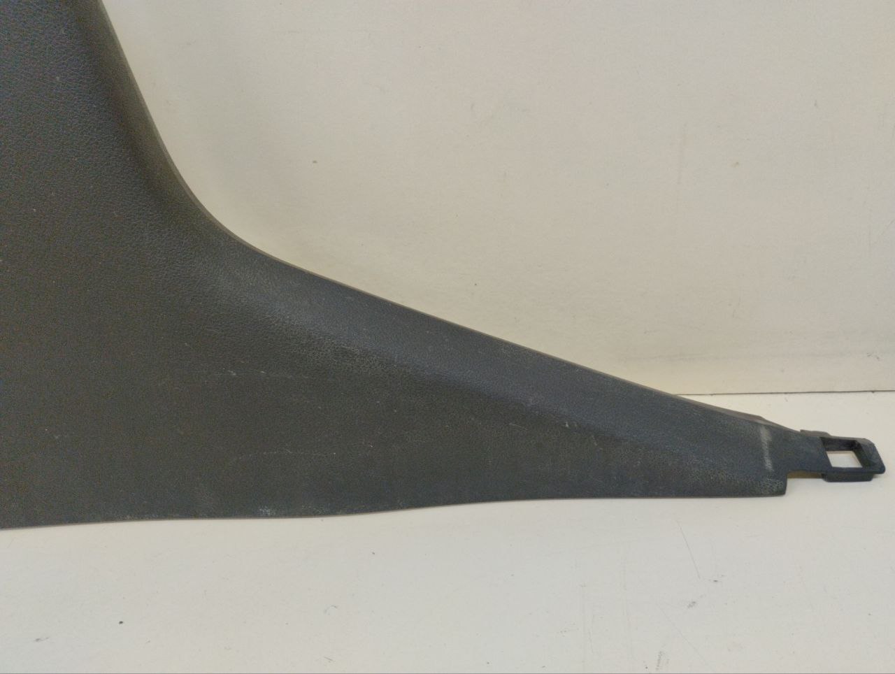 Обшивка стойки Peugeot 308 2007>