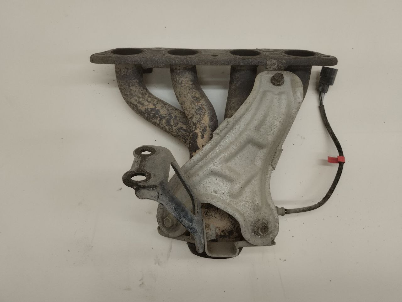 Коллектор выпускной Toyota Rav 4 (A30) 2006-2013 Коллектор выпускной Toyota Rav 4 (A30) 2006-2013