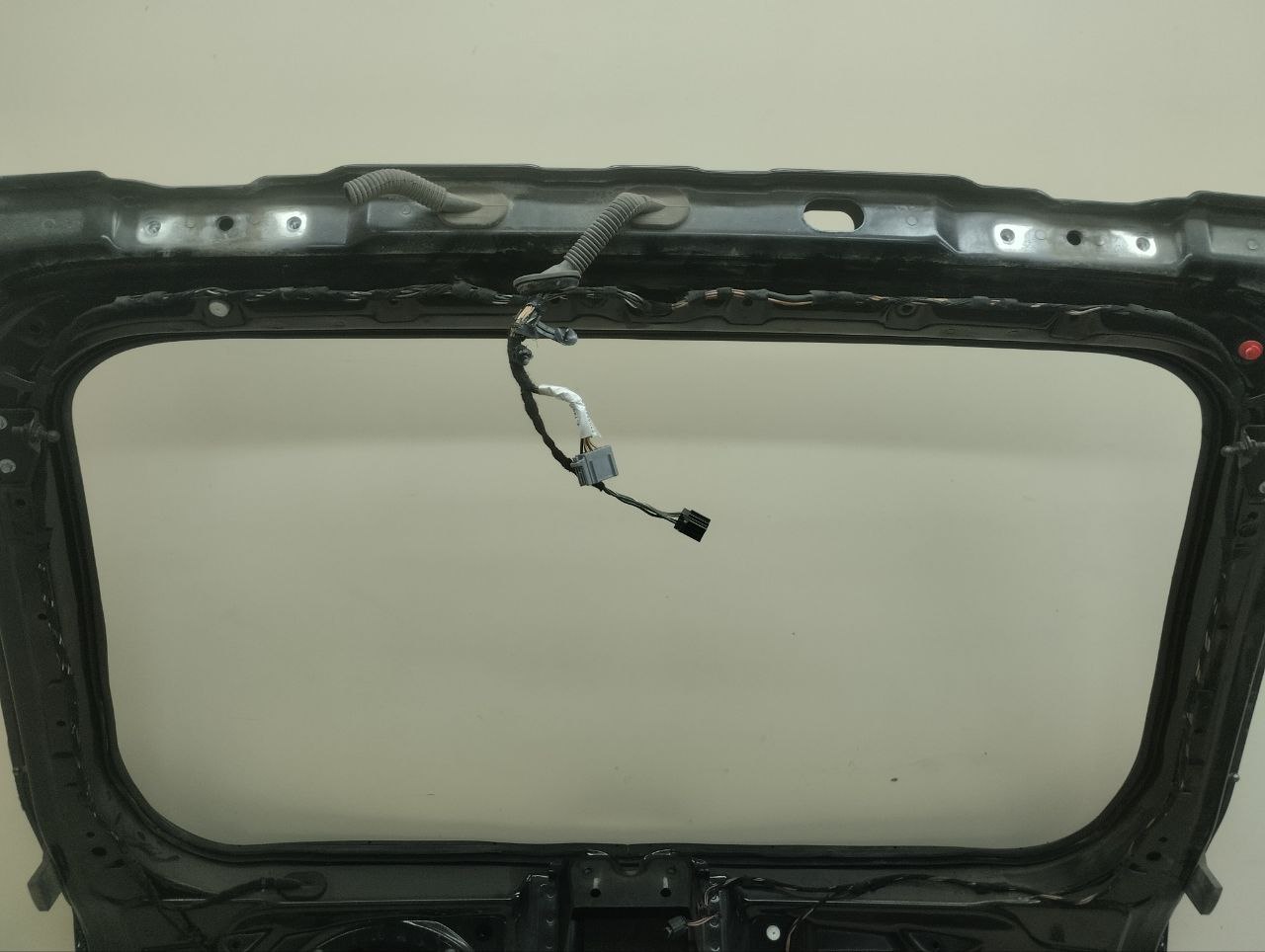 Дверь багажника Land Rover Range Rover Sport 2005-2012 Дверь багажника Land Rover Range Rover Sport 2005-2012