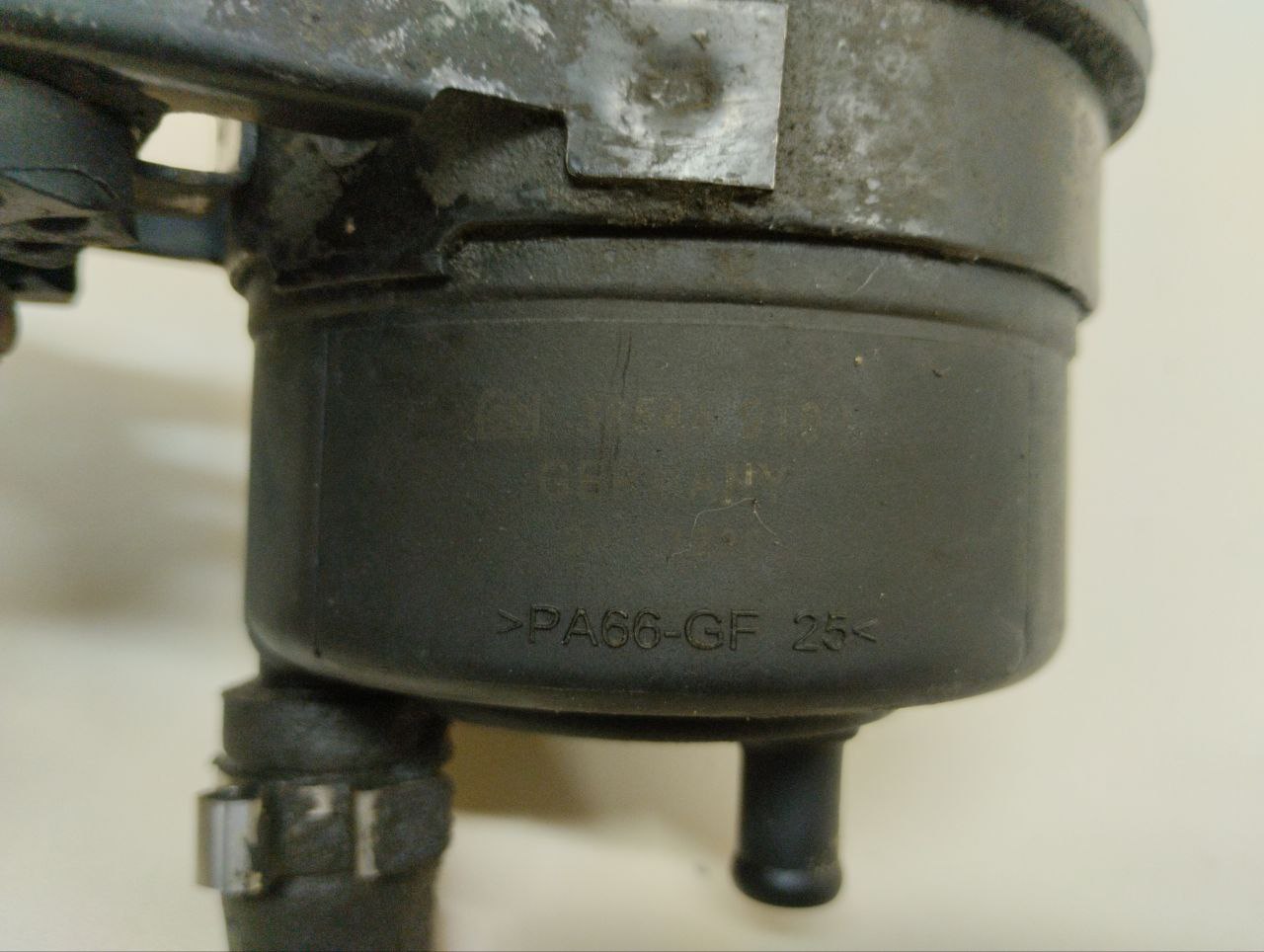 Бачок гидроусилителя BMW 3-series E90/E91 2005-2011