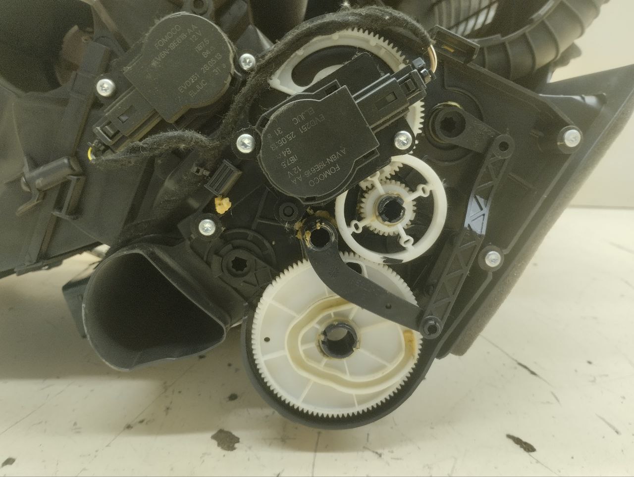 Корпус отопителя Ford Mondeo 4 2007-2015