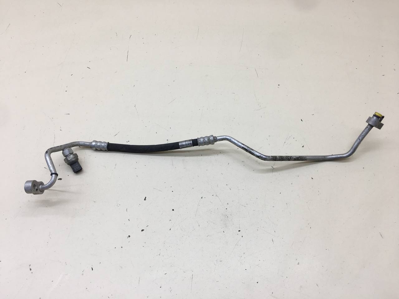 Трубка кондиционера BMW X6 E71 2008-2014