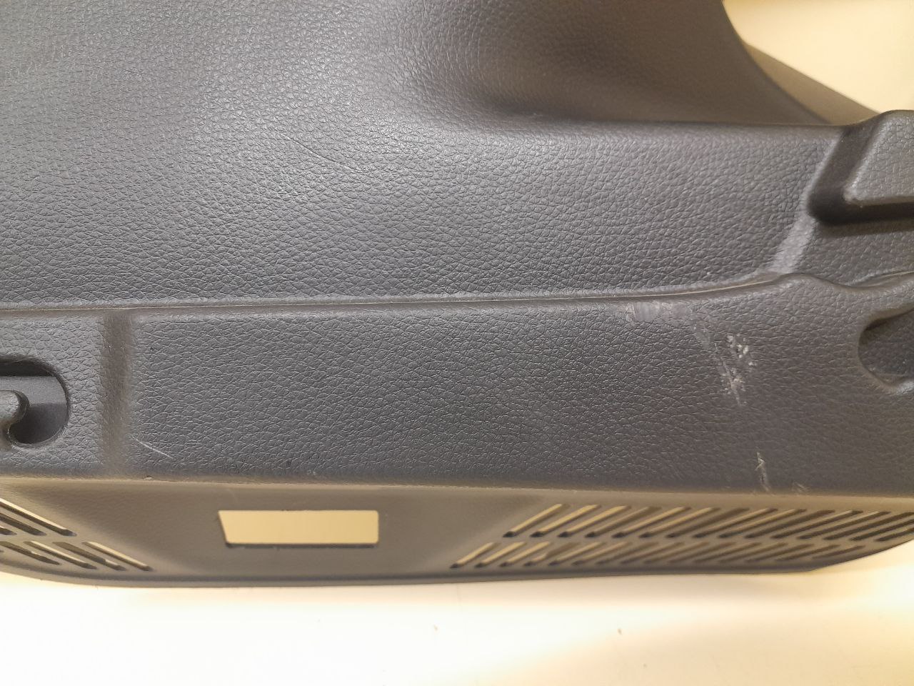Обшивка стойки Nissan Qashqai (J11) 2014>