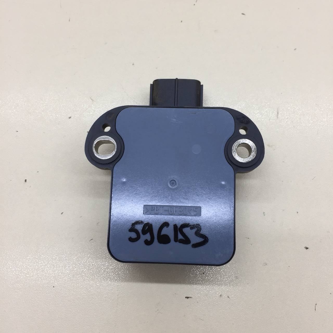 Датчик ускорения Toyota Rav 4 (A30) 2006-2013