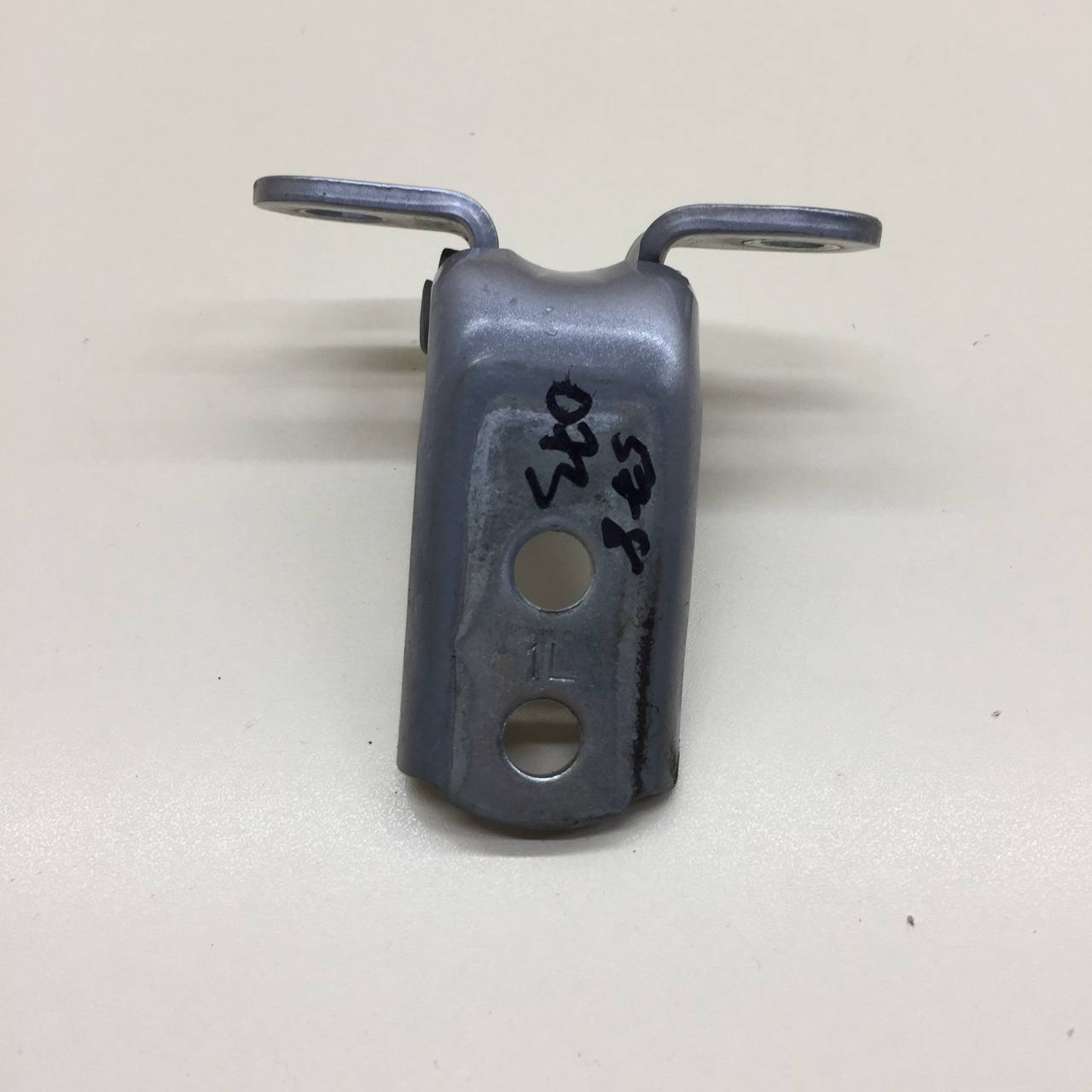 Петля двери передней левой верхняя Toyota Rav 4 (XA40) 2013-2019