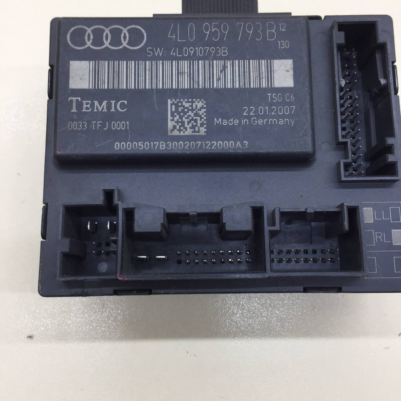 Блок комфорта Audi Q7 (4L) 2005-2015