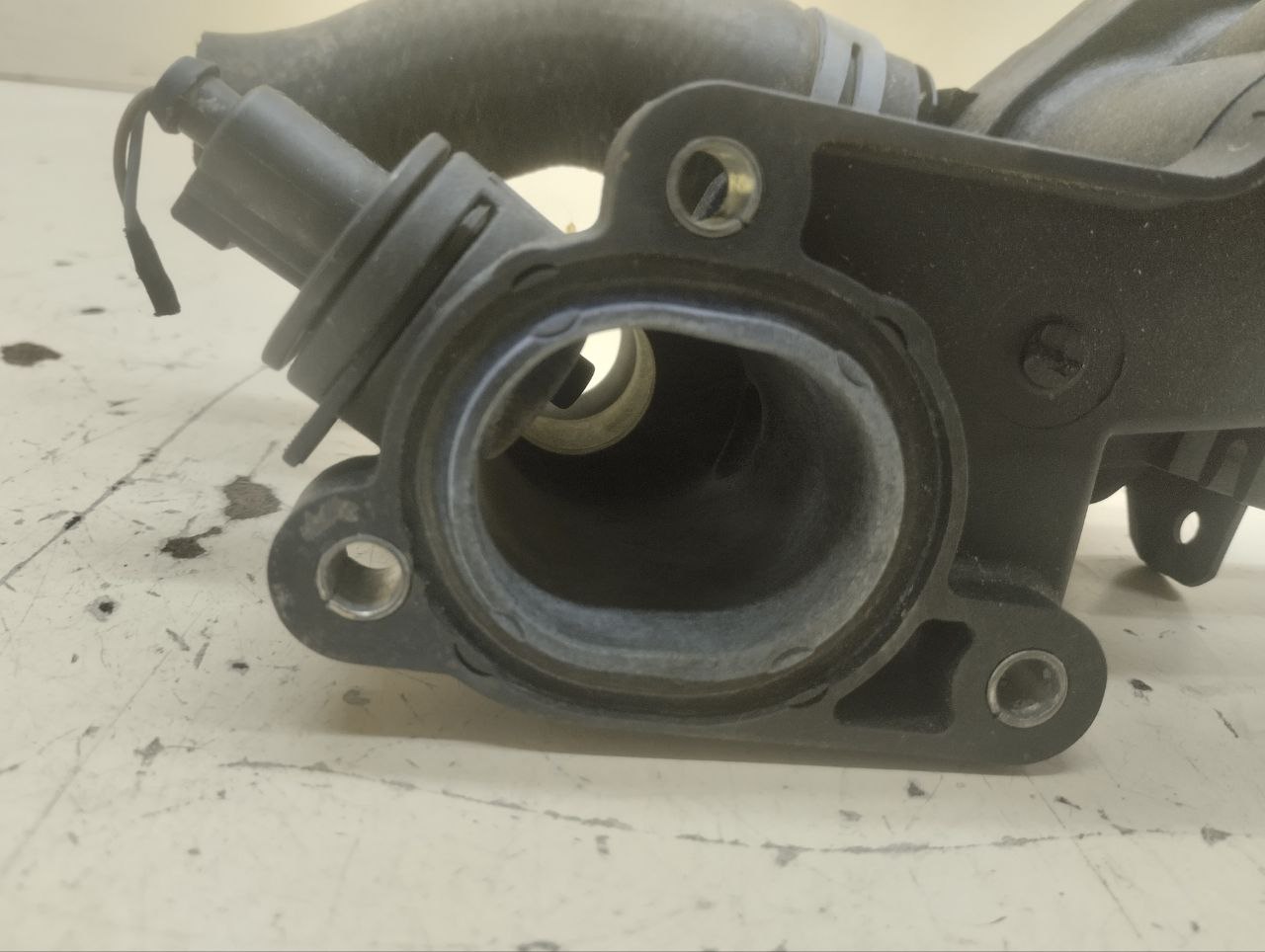 Корпус термостата Volkswagen Golf 6 (5K) 2009-2013