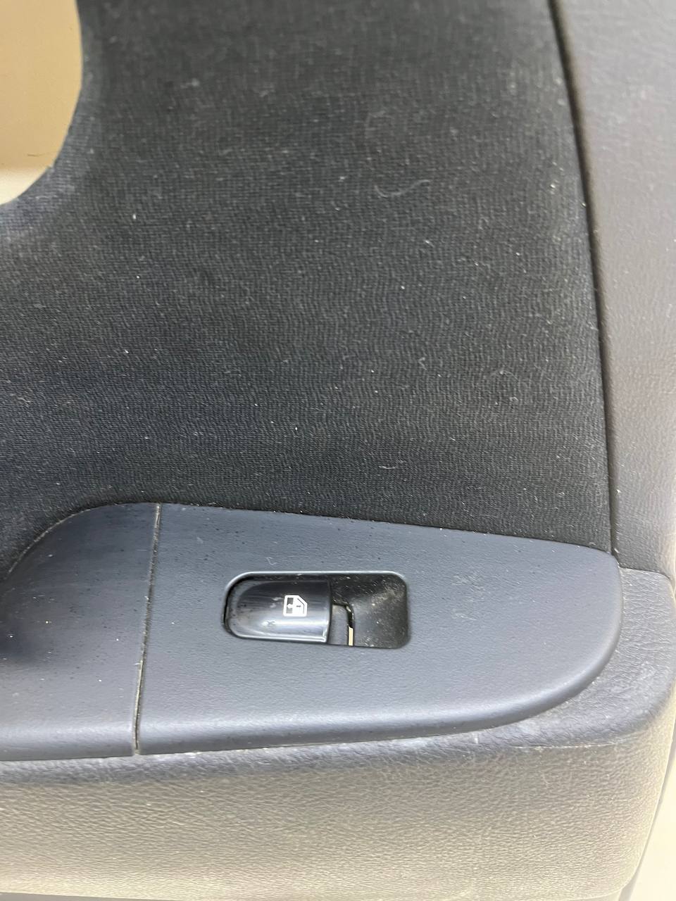 Обшивка двери задней левой Hyundai Elantra (HD) 2006-2010