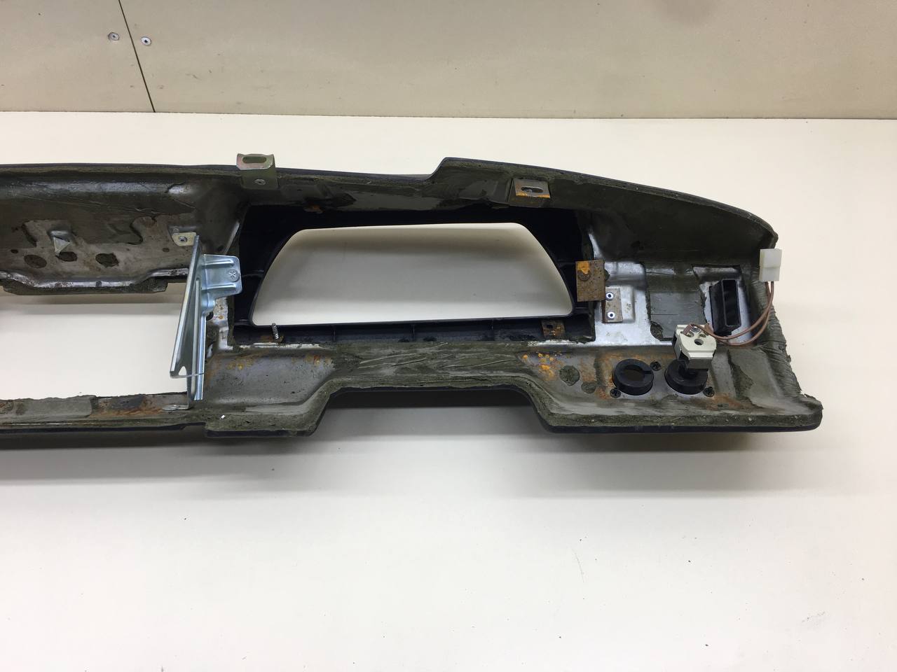 Торпедо Lada Niva 2131 1993>