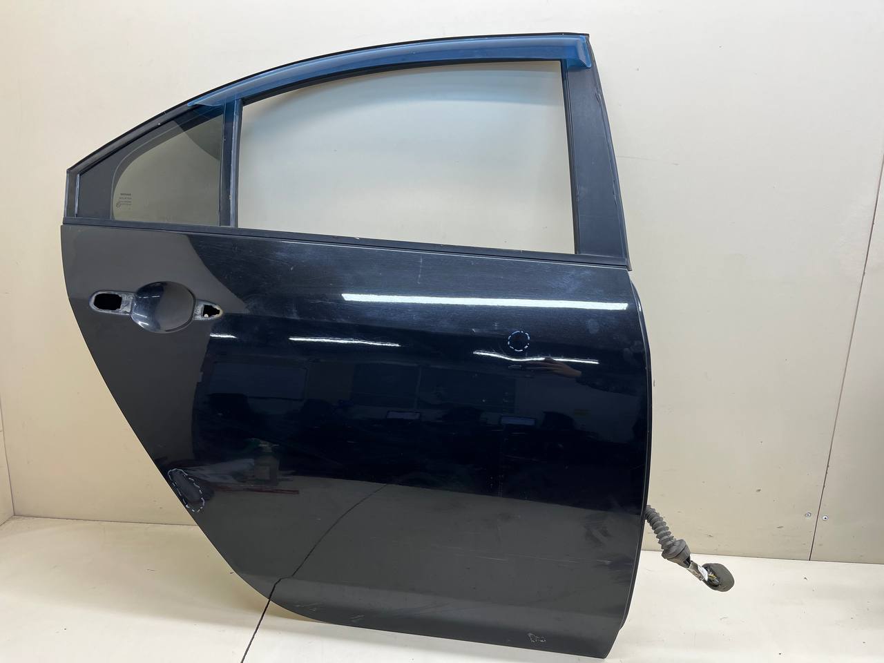 Дверь задняя правая Nissan Primera (P12) 2002-2007
