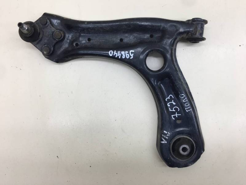 Рычаг передний левый Volkswagen Polo (HB) 2009>