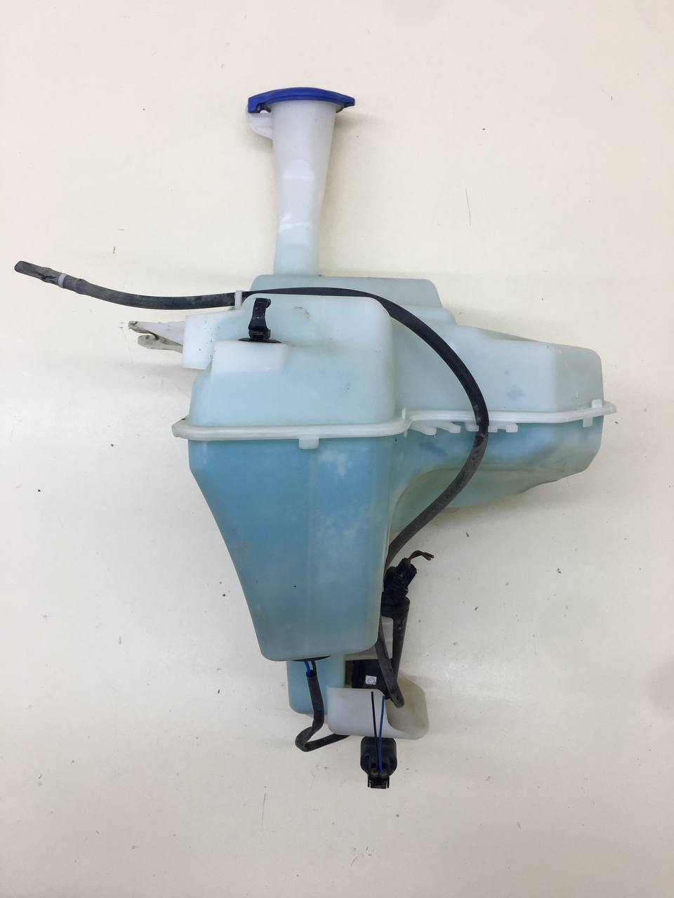 Бачок омывателя лобового стекла Hyundai Solaris (RB) 2010-2017