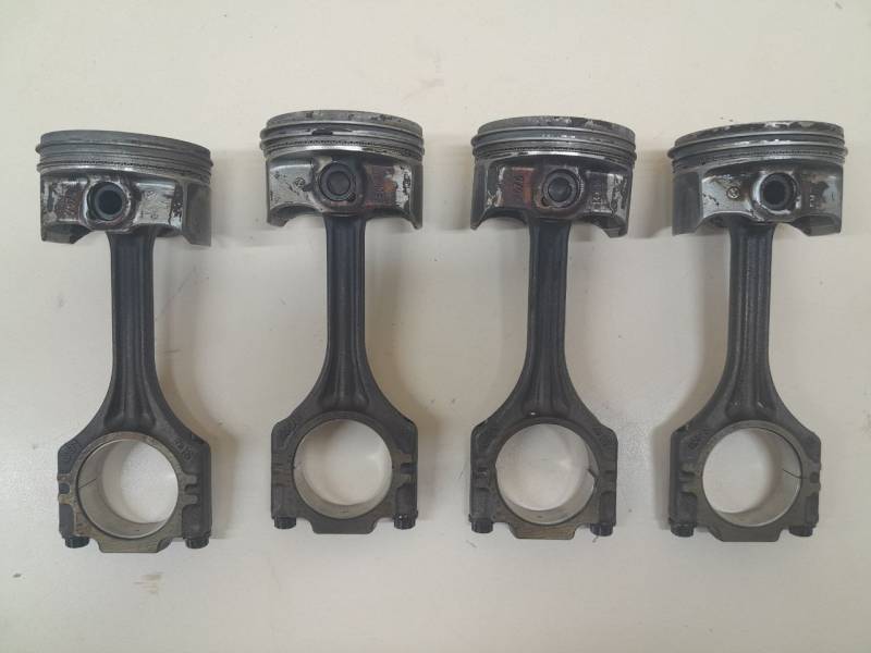Поршень с шатуном Volkswagen Jetta (5K) 2011> Поршень с шатуном Volkswagen Jetta (5K) 2011>