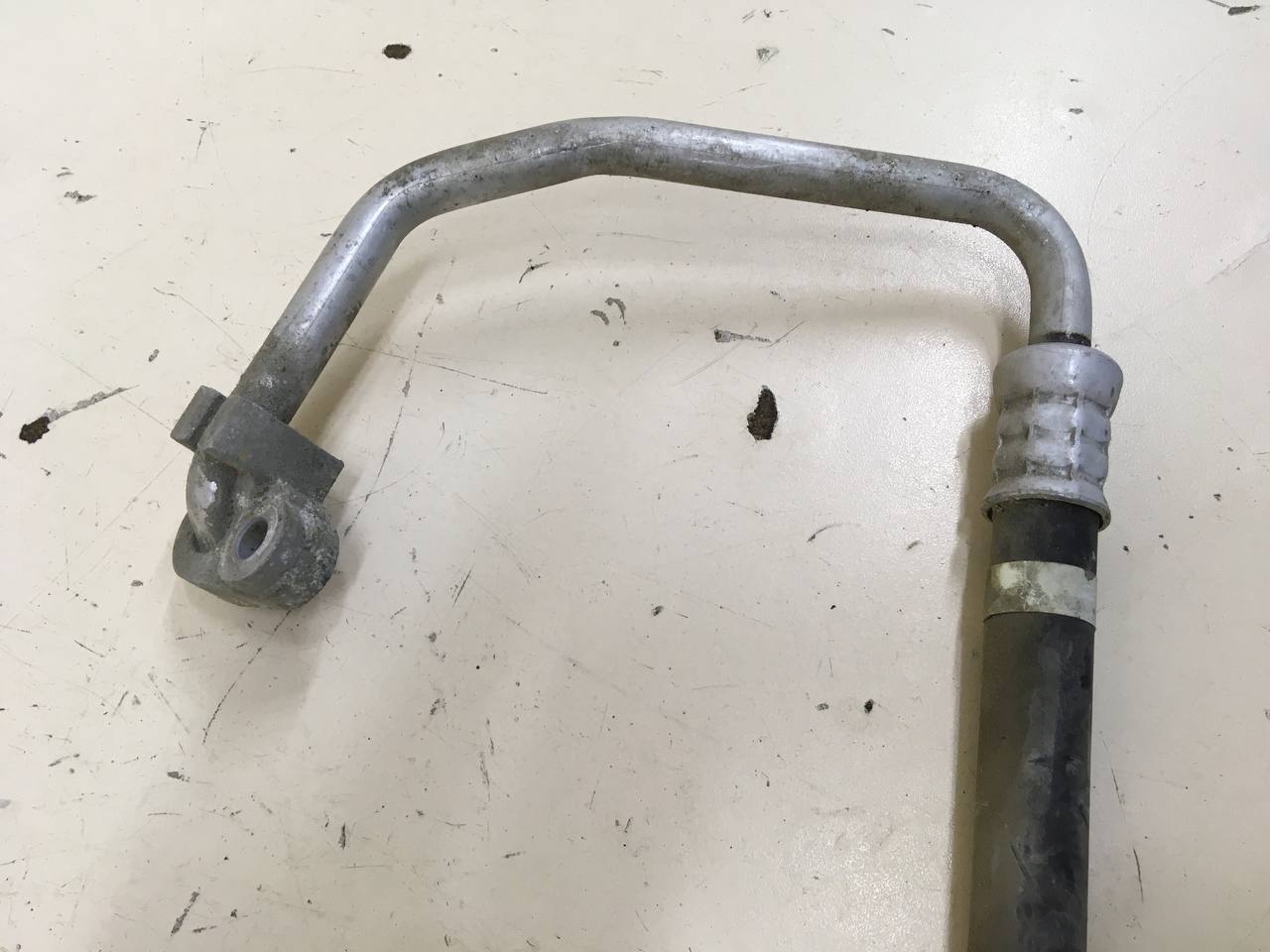 Трубка кондиционера Toyota Corolla E150 2006-2013 Трубка кондиционера Toyota Corolla E150 2006-2013