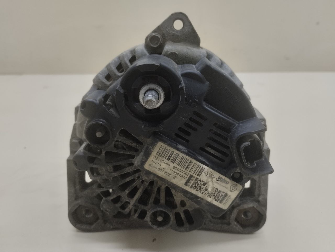 Генератор Renault Duster (HSA, HSM) 2012> Генератор Renault Duster (HSA, HSM) 2012>