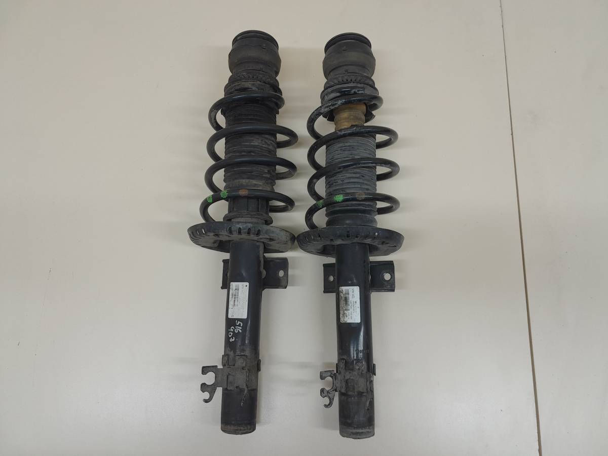 Амортизатор передний Volkswagen Polo (MK5) 2011-2020 Амортизатор передний Volkswagen Polo (MK5) 2011-2020