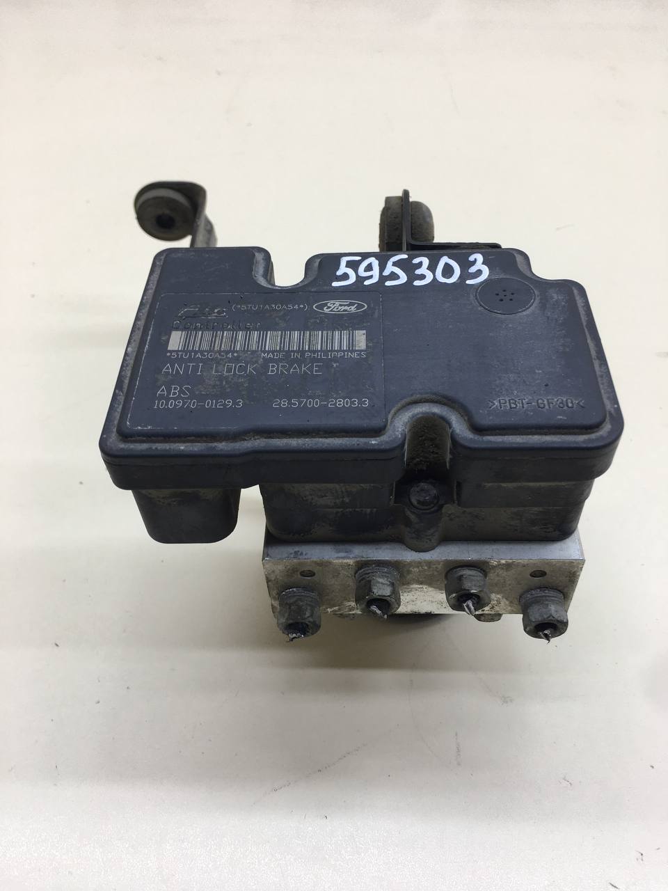 Блок ABS (насос) Ford Focus 2 (DB) 2008-2011 Блок ABS (насос) Ford Focus 2 (DB) 2008-2011
