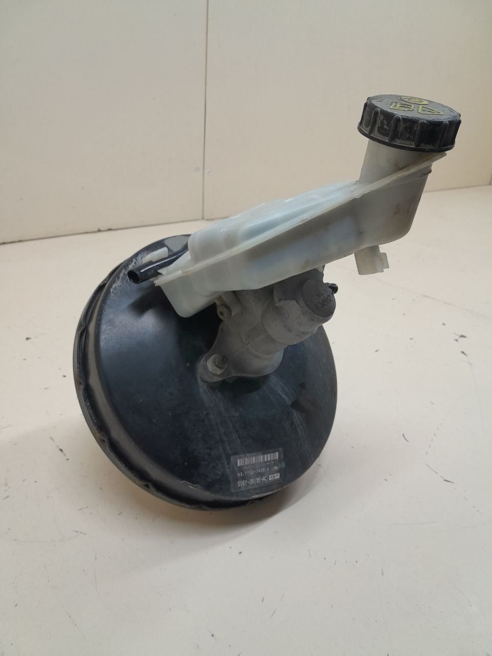 Усилитель тормозов вакуумный Ford Fusion (JU) 2002-2012 Усилитель тормозов вакуумный Ford Fusion (JU) 2002-2012