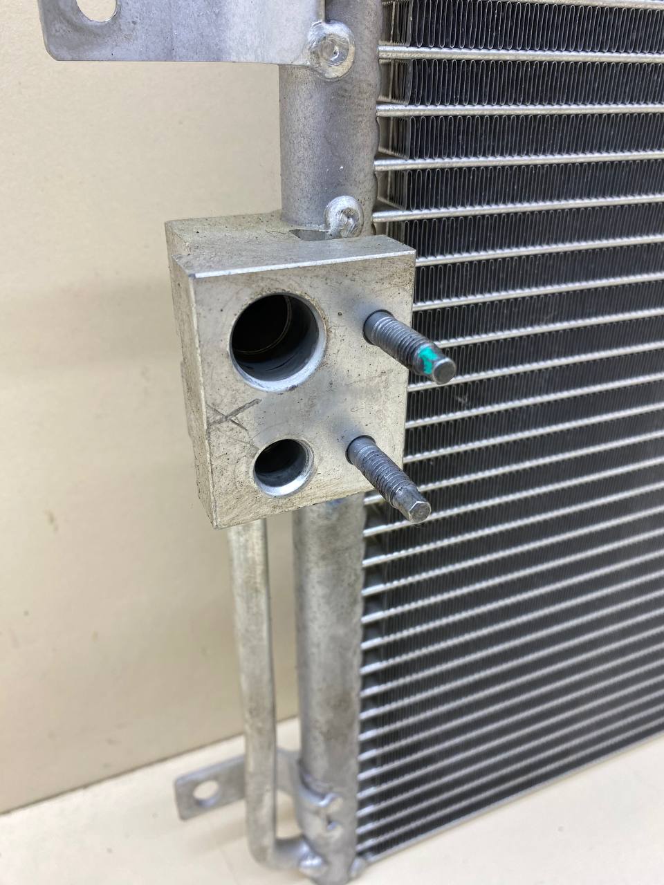 Радиатор кондиционера (конденсер) Chery Tiggo 4 Pro 2021>