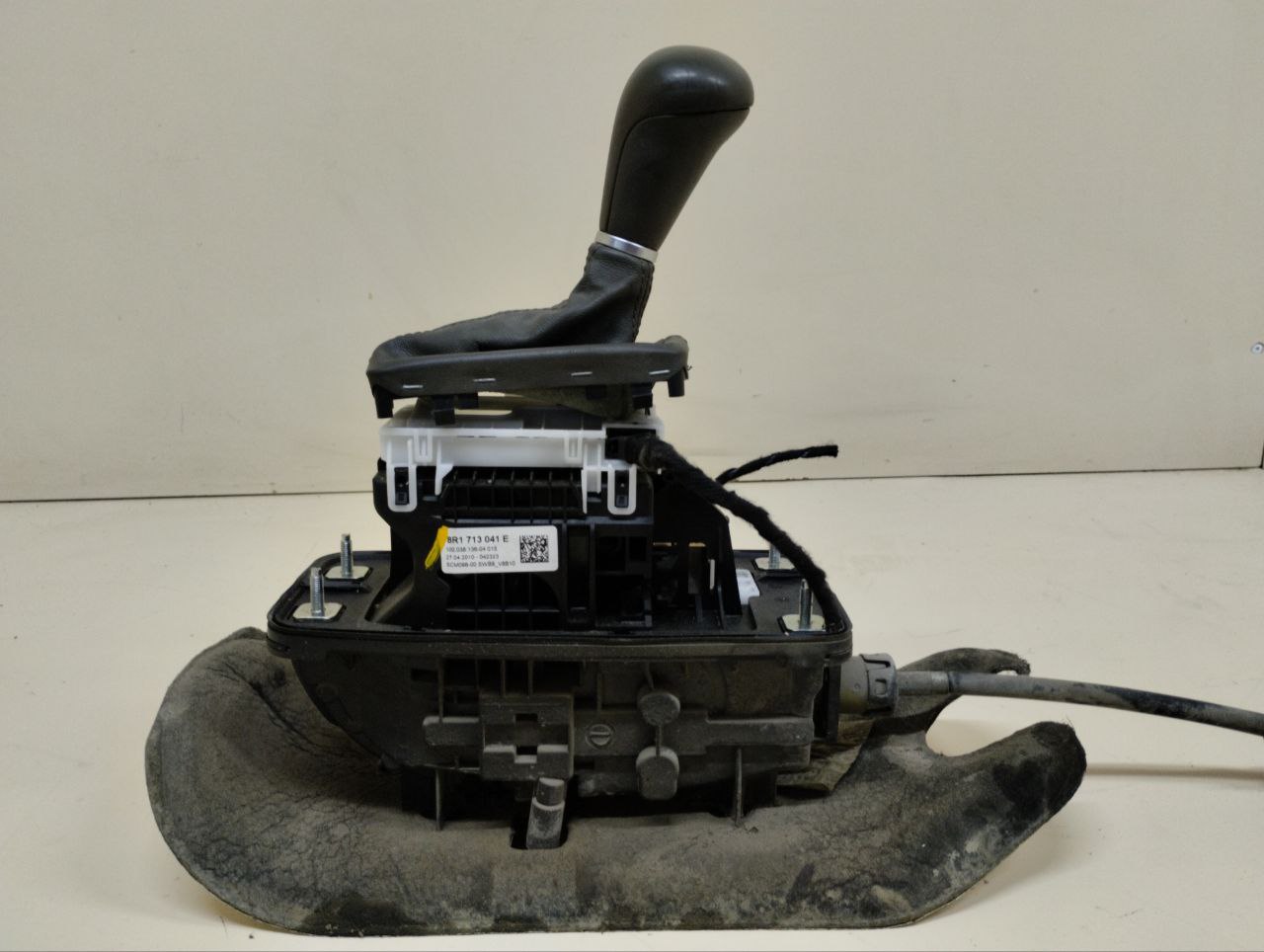 Кулиса КПП Audi Q5 (8R) 2008-2017