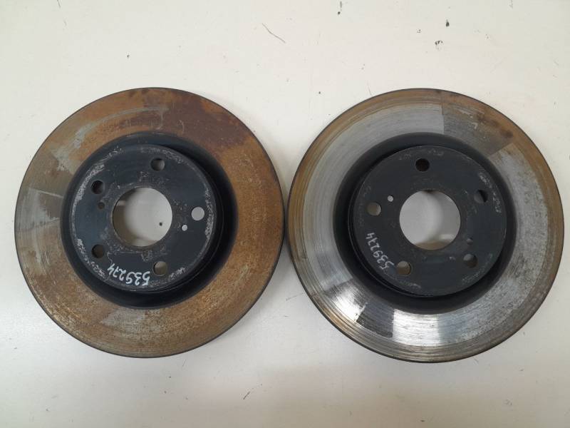 Диск тормозной передний Toyota Rav 4 (XA40) 2013-2019 Диск тормозной передний Toyota Rav 4 (XA40) 2013-2019