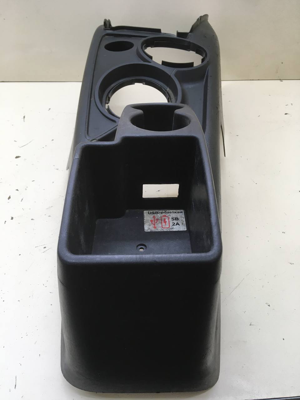 Консоль центральная Chevrolet Niva 2009-2020 Консоль центральная Chevrolet Niva 2009-2020