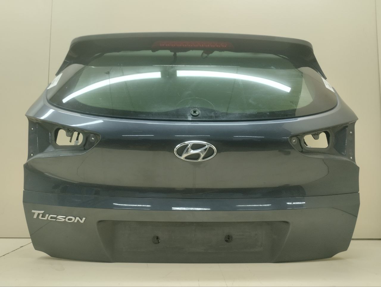 Дверь багажника со стеклом Hyundai Tucson (TL) 2015-2021 Дверь багажника со стеклом Hyundai Tucson (TL) 2015-2021