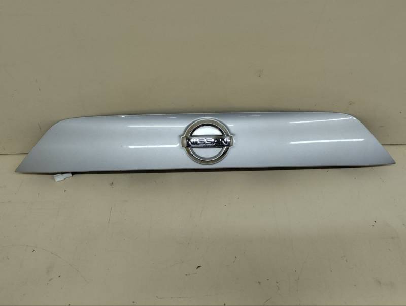 Накладка двери багажника Nissan Qashqai (J11) 2014>