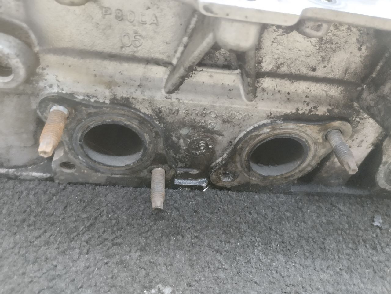 Головка блока цилиндров Land Rover Discovery 3 (L319) 2004-2009 Головка блока цилиндров Land Rover Discovery 3 (L319) 2004-2009