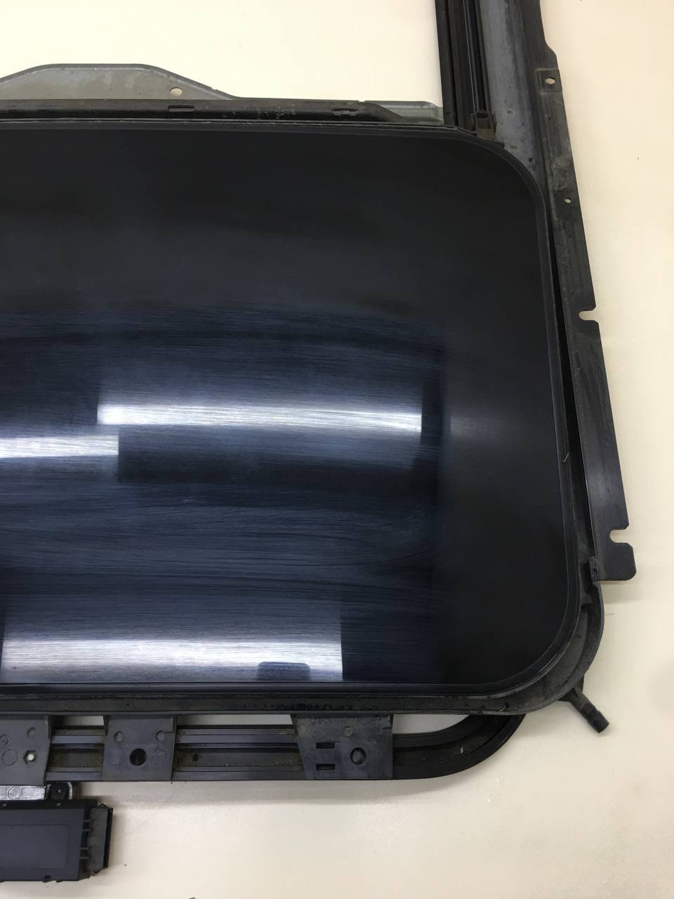 Люк в сборе электрический Nissan Primera (P12) 2002-2007