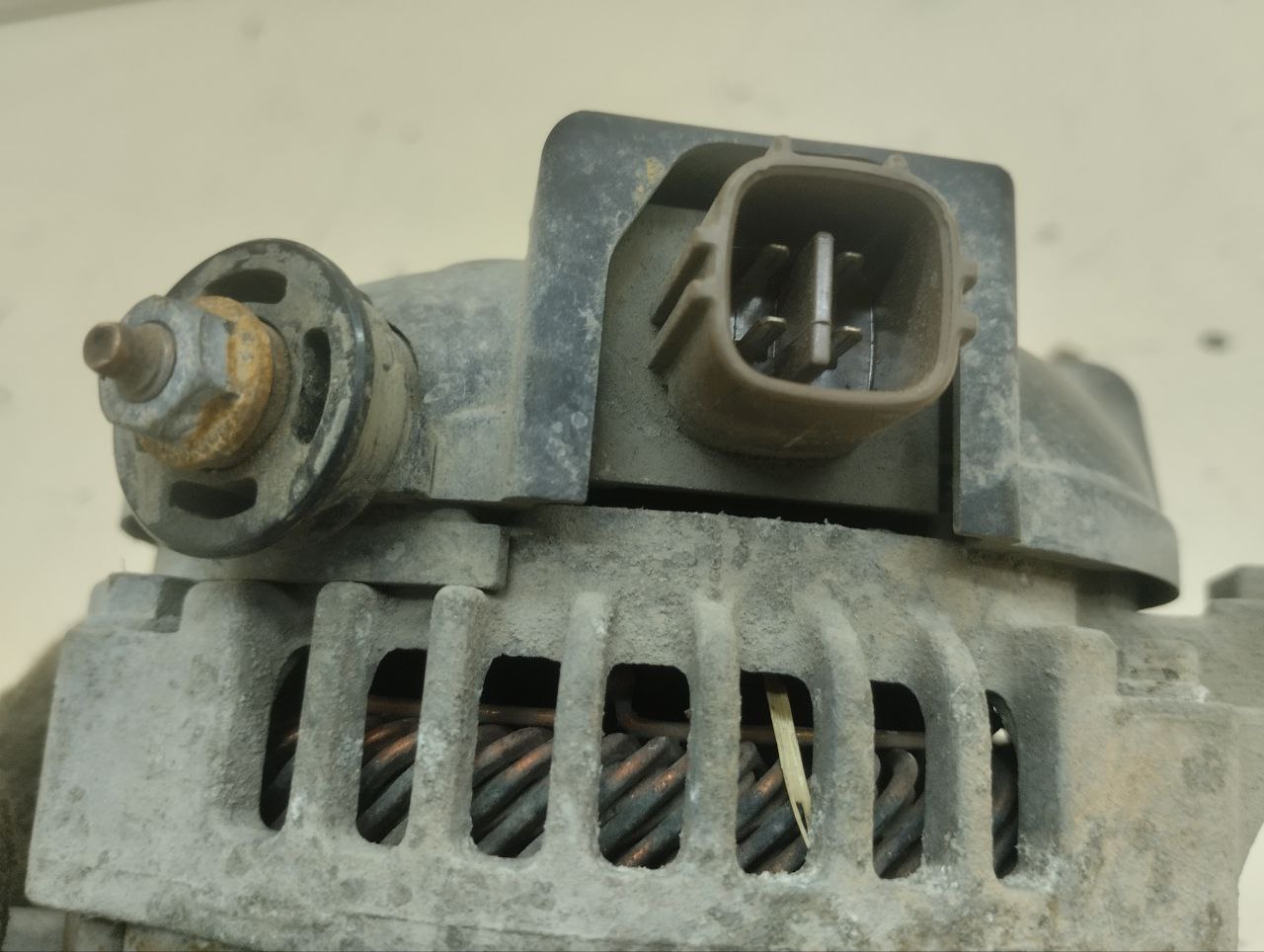 Генератор Toyota Corolla E150 2006-2013 Генератор Toyota Corolla E150 2006-2013