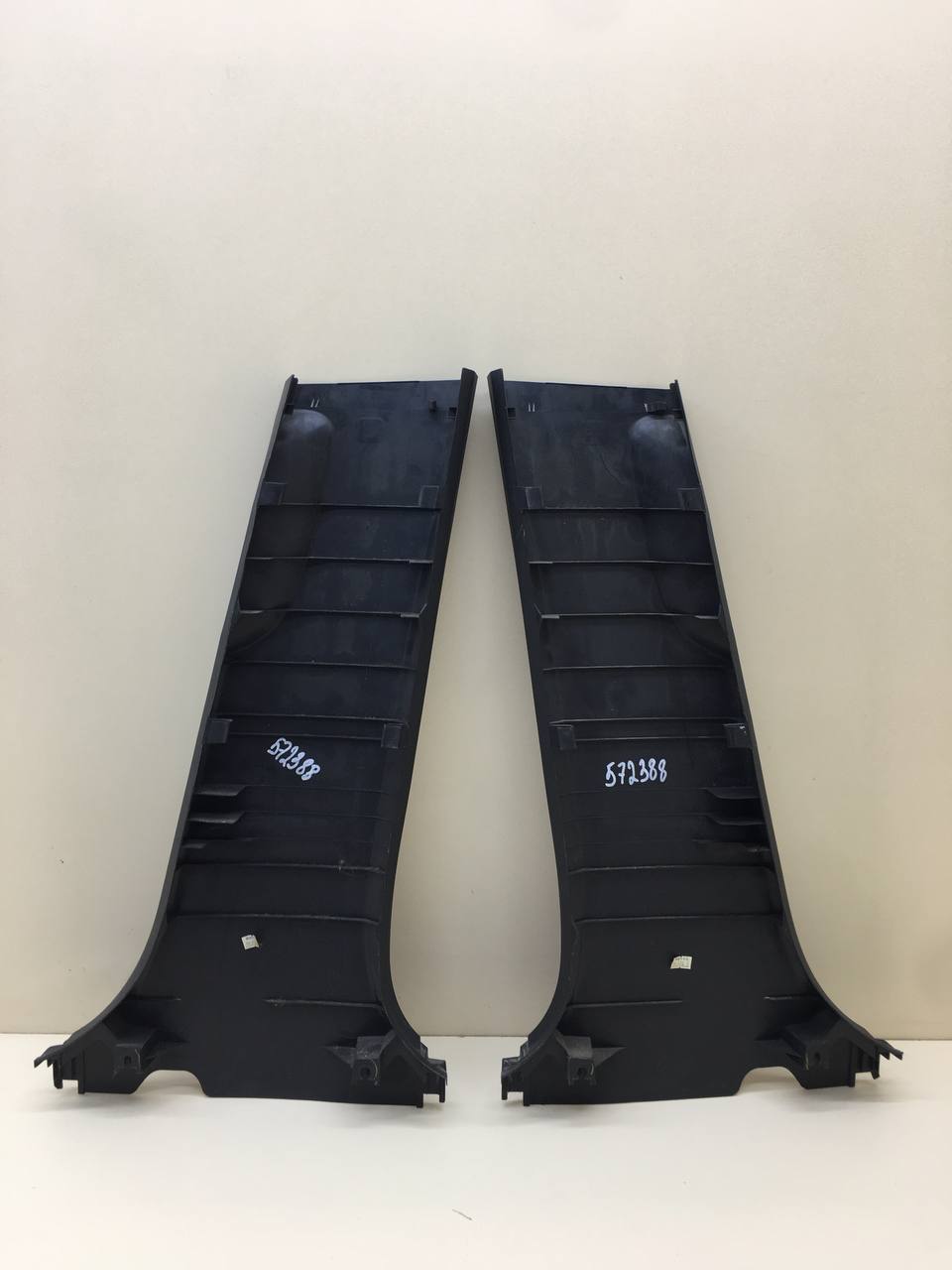 Обшивка стойки Toyota Auris (E150) 2006-2012