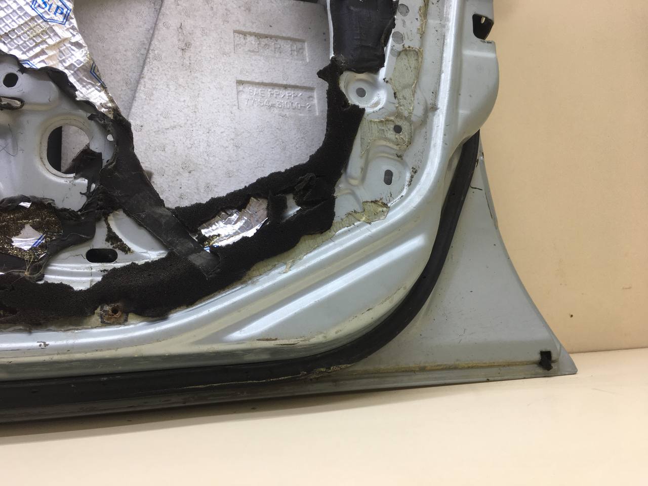 Дверь передняя правая Nissan Almera Classic (B10) 2006-2013