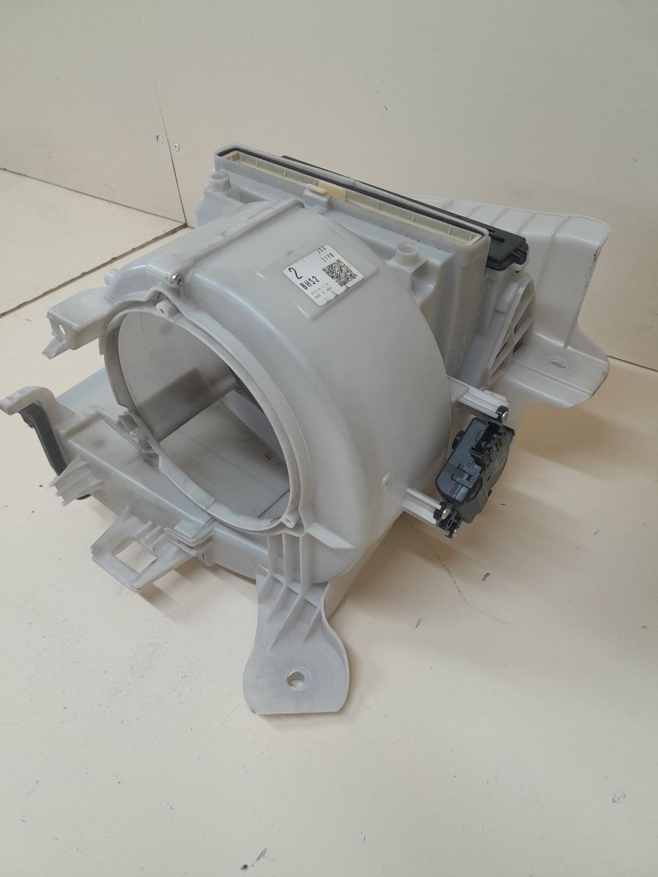 Корпус отопителя Mazda Mazda 3 (BM) 2013-2016 Корпус отопителя Mazda Mazda 3 (BM) 2013-2016