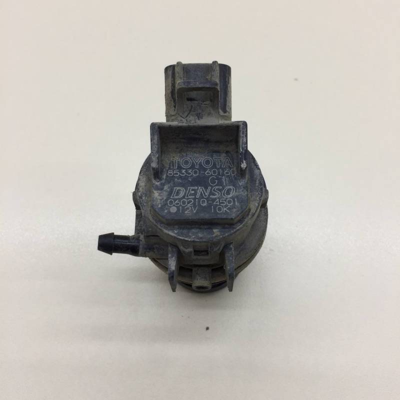 Насос омывателя Toyota Rav 4 (A30) 2006-2013 Насос омывателя Toyota Rav 4 (A30) 2006-2013