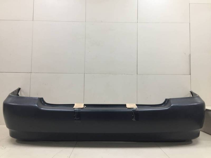 Бампер задний Toyota Corolla Altis 2000-2008