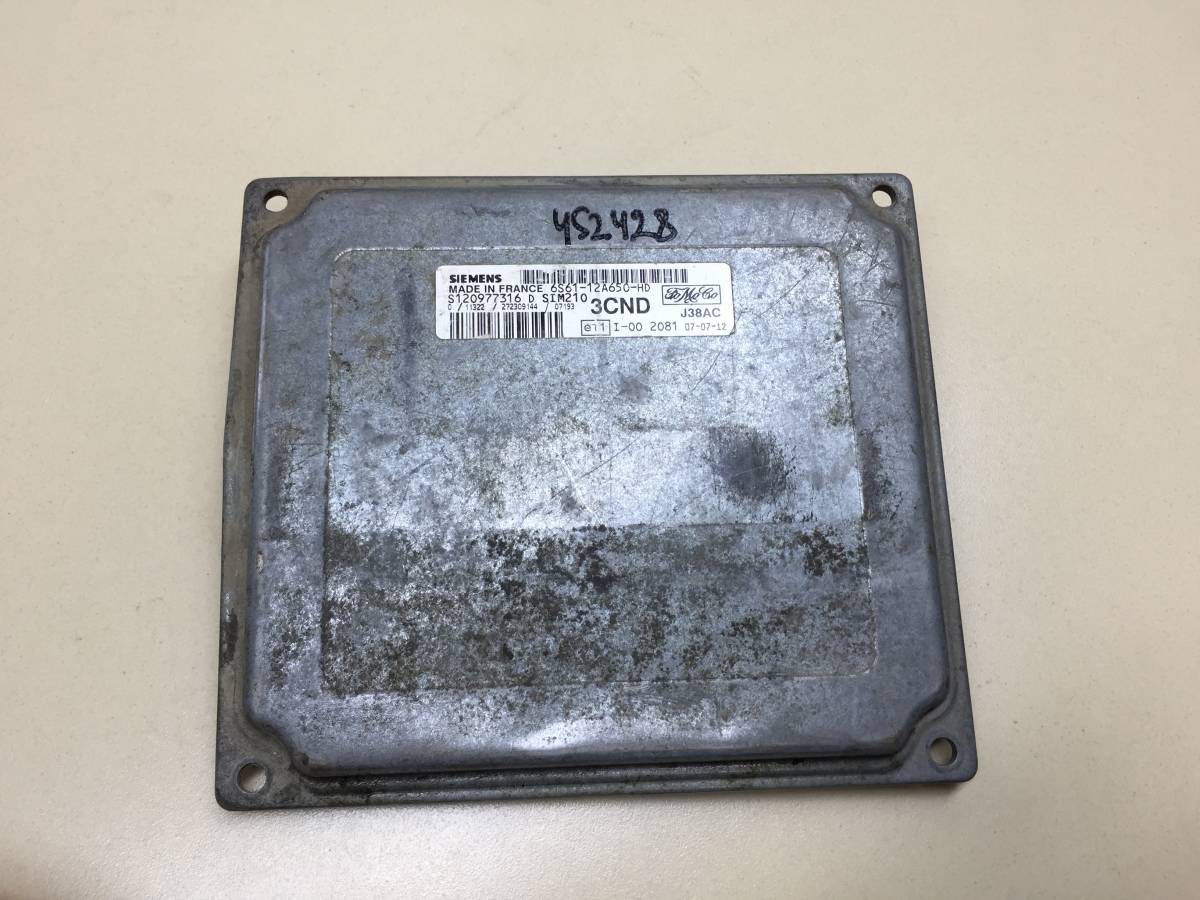Блок управления двигателем Ford Fusion (JU) 2002-2012