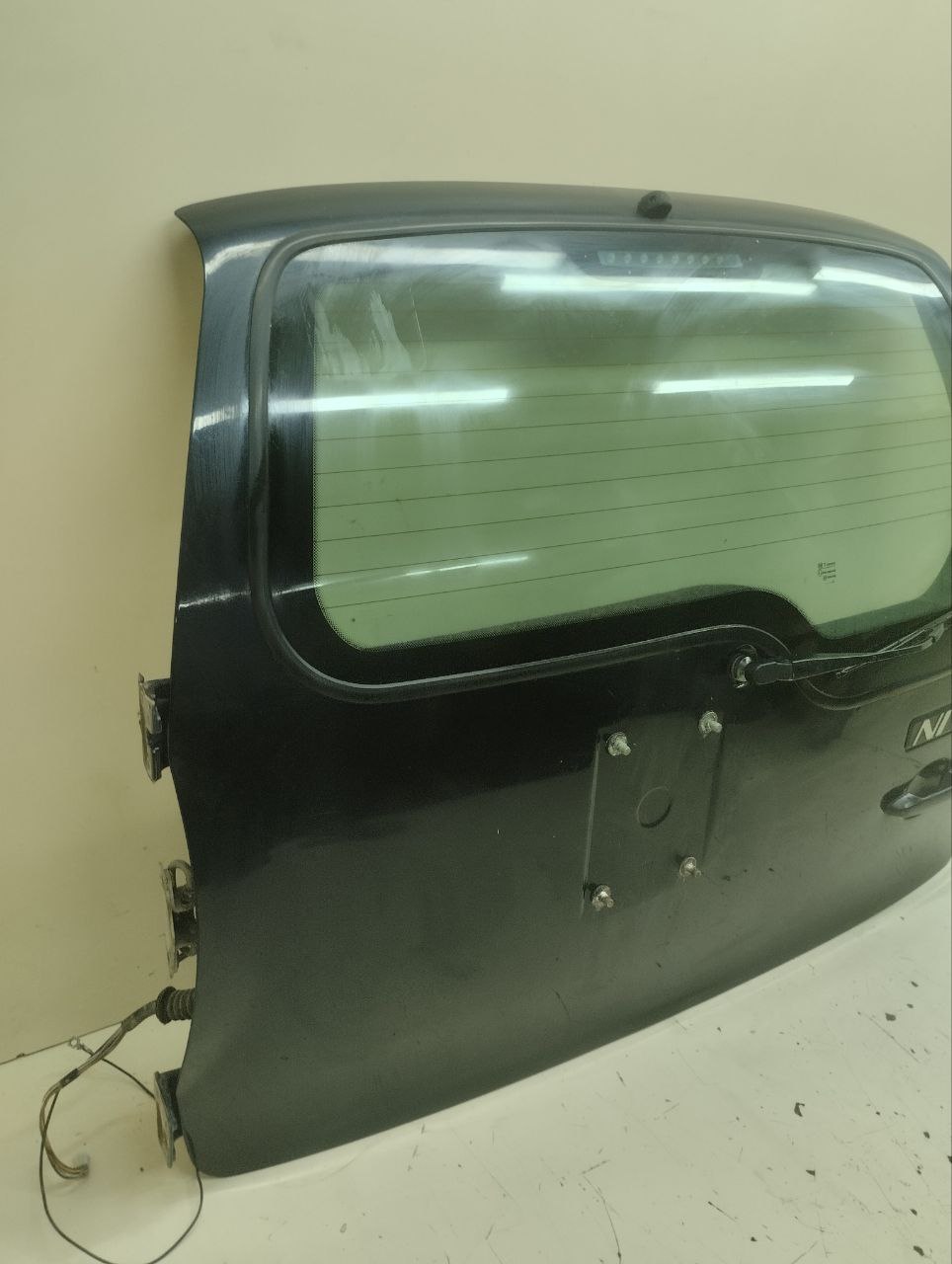 Дверь багажника со стеклом Chevrolet Niva 2009-2020