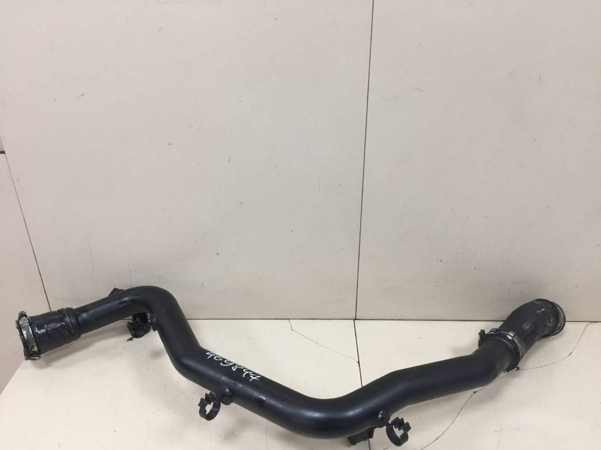 Патрубок интеркулера Volkswagen Touareg (7L) 2002-2010