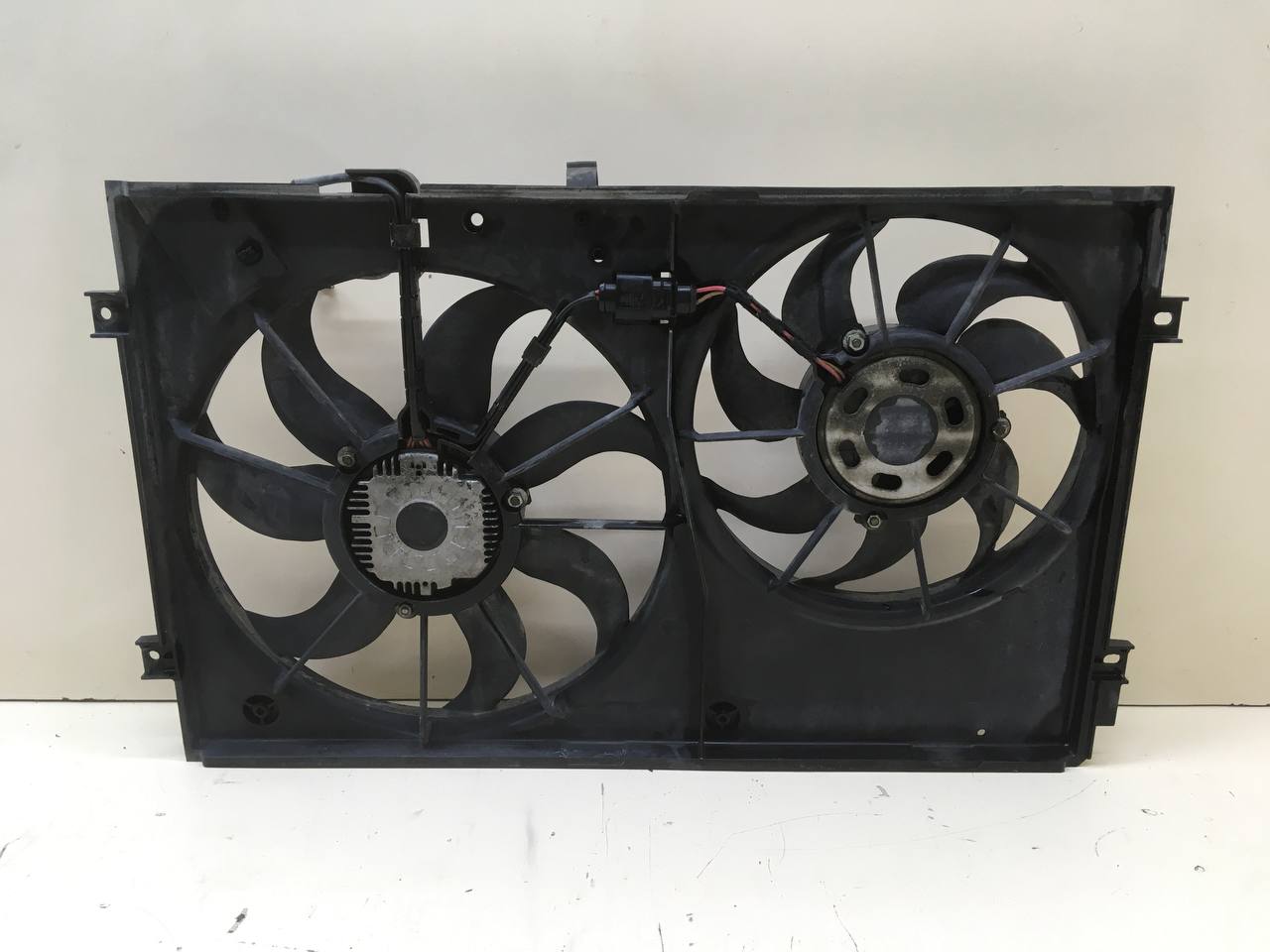 Диффузор вентилятора Skoda Octavia (A5 1Z-) 2004-2013