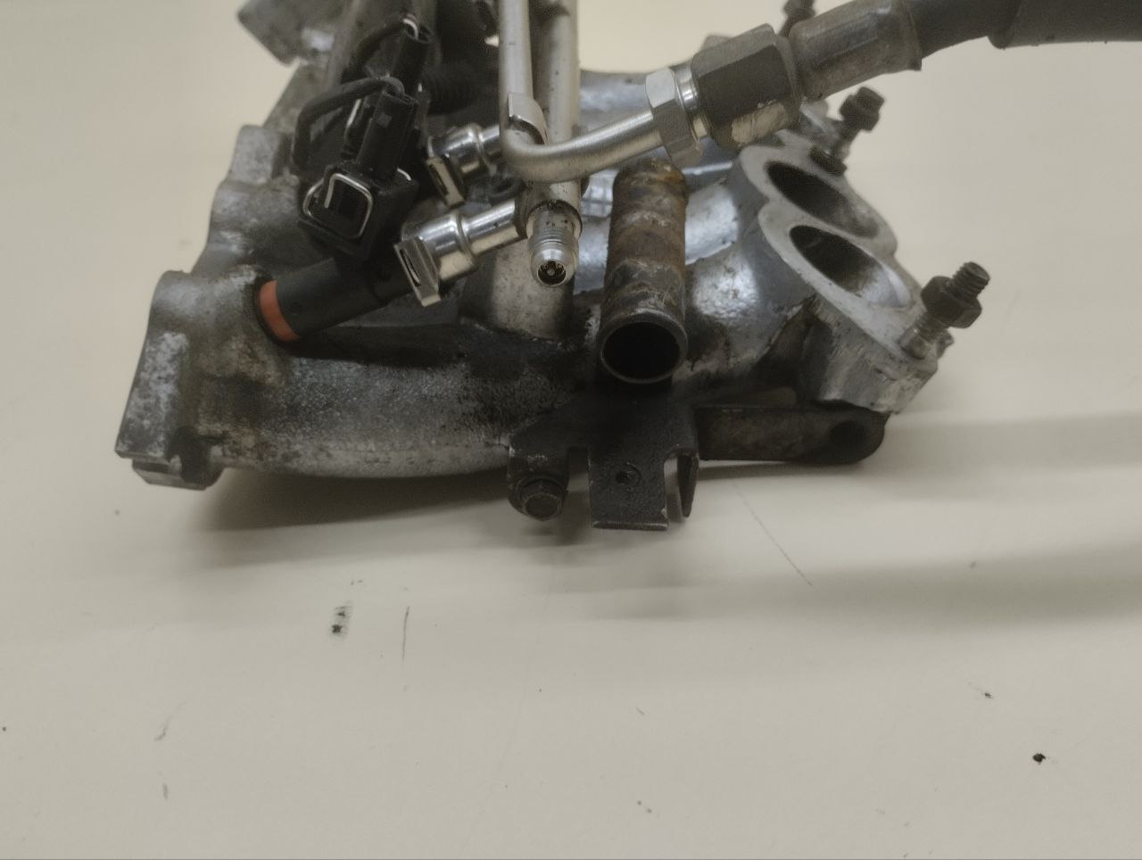 Коллектор впускной Chevrolet Niva 2009-2020