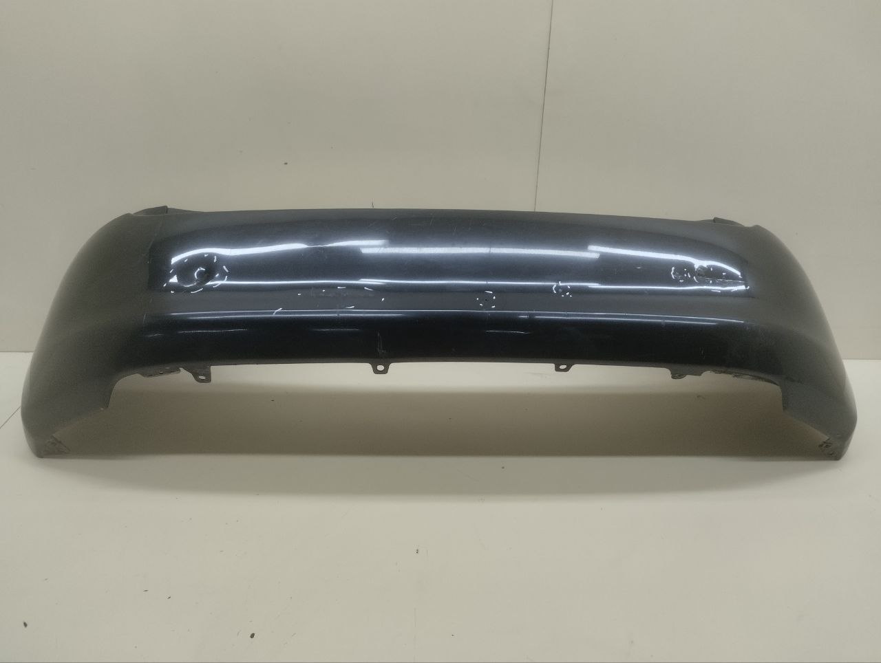 Бампер задний Toyota Auris (E150) 2006-2012