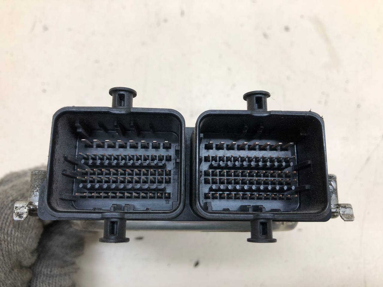 Блок управления двигателем Lada Priora 2007-2018