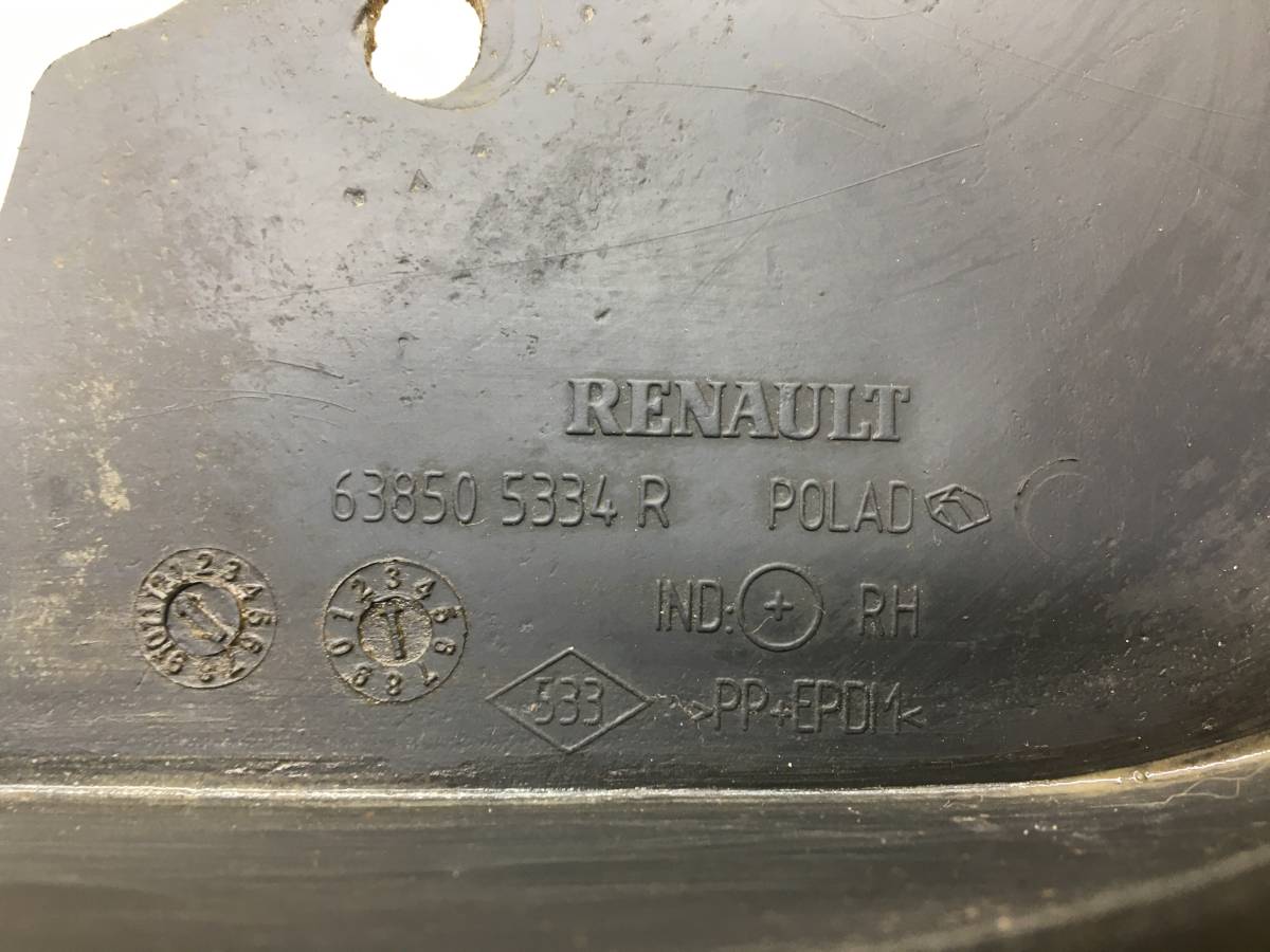 Брызговик передний правый Renault Duster (HSA, HSM) 2012>