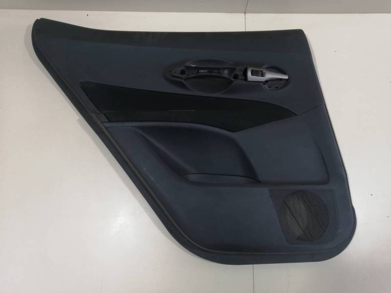 Обшивка двери задней левой Toyota Auris (E150) 2006-2012
