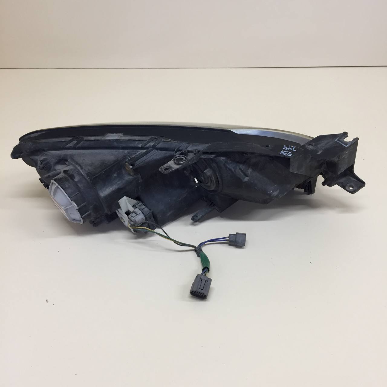 Фара левая Mazda CX-7 (ER) 2006-2012 Фара левая Mazda CX-7 (ER) 2006-2012