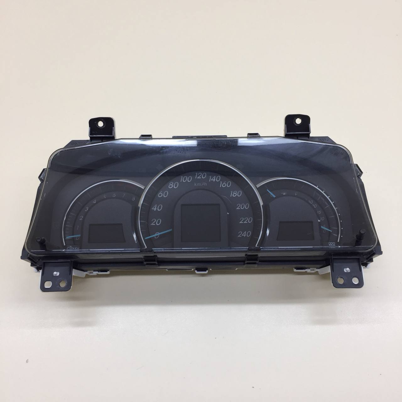 Панель приборов Toyota Camry (XV50) 2011-2017 Панель приборов Toyota Camry (XV50) 2011-2017